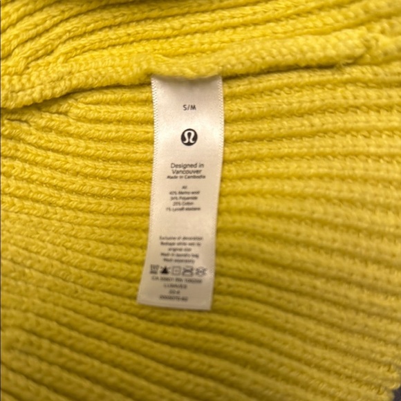 Lululemon Vibrant Yellow Knit Beanie Hat - Picture 5 of 6